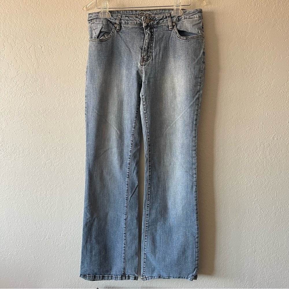 C’est Toi, Woman Blue Stretchy Straight Leg 5 Pockets Jeans, Size 13